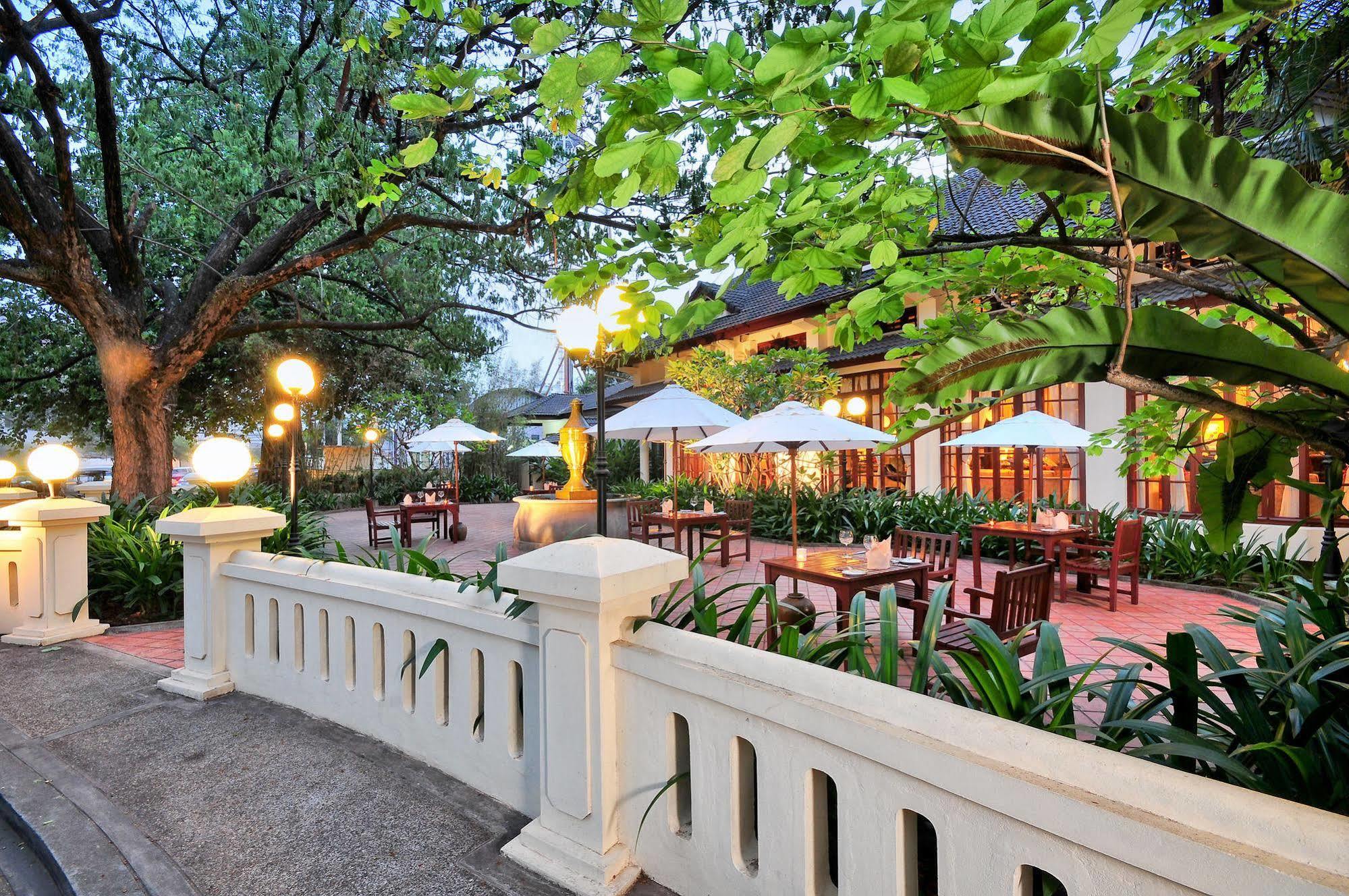 Settha Palace Hotel В'єнтьян Екстер'єр фото